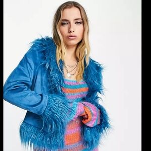 Berksa shaggy fur trimmed blue jacket